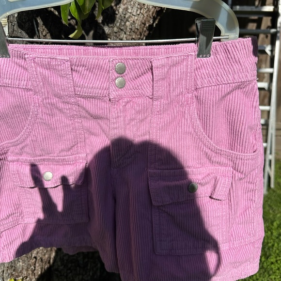 Pink BDG shorts 💗🌸 - Picture 6 of 12